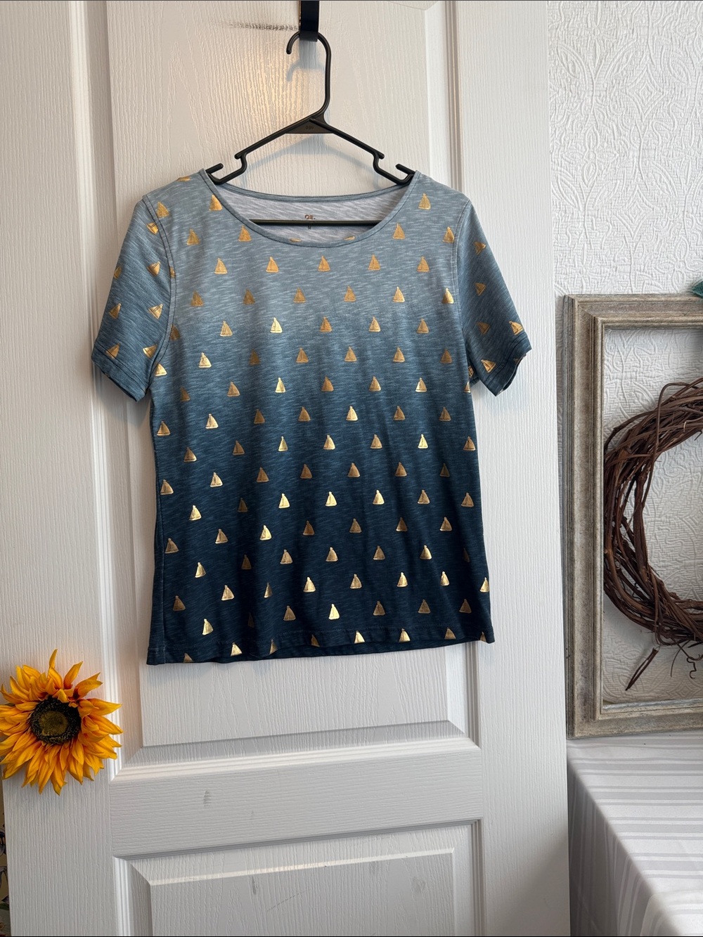 Princess Cruises Blue/Light Blue/Gold Ships T-Shirt - M - Excellent Condition